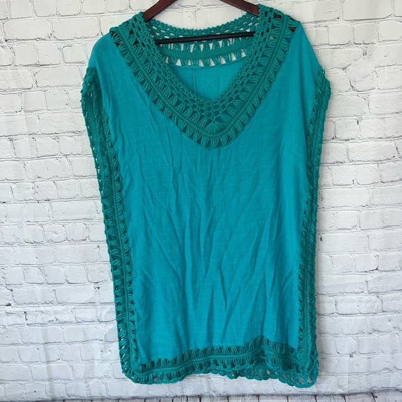 Turquoise Long top size one size fits all - Picture 4 of 11